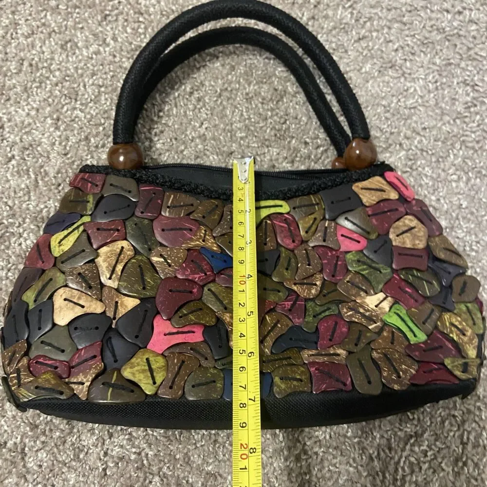 Colorful Coconut Shell Handbag - Picture 6 of 7